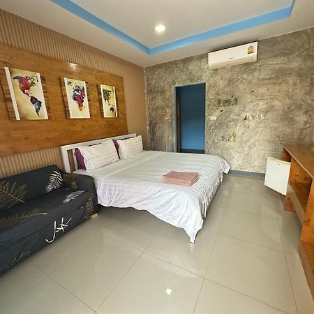 Jingle Bells Resort Koh Larn Exterior foto
