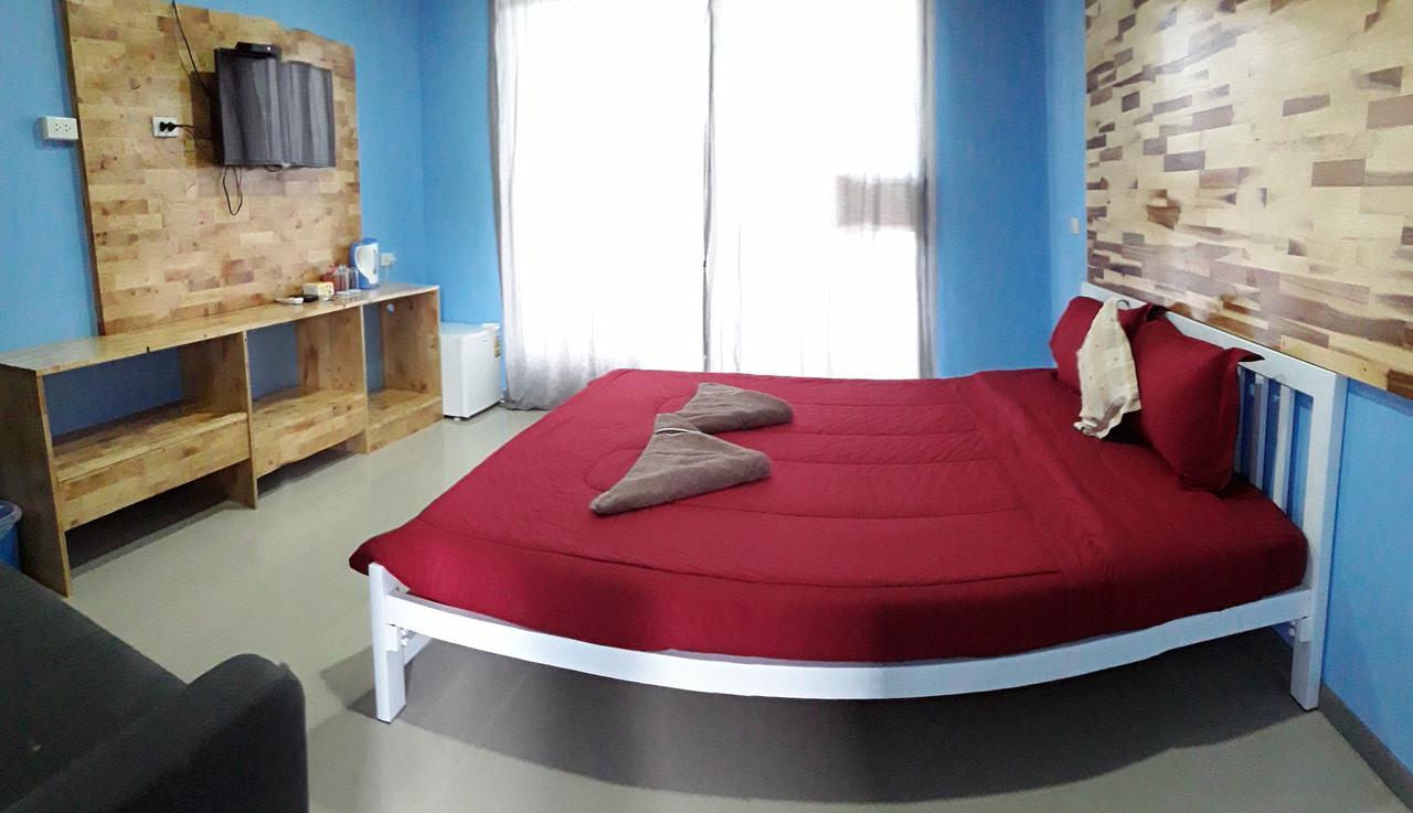 Jingle Bells Resort Koh Larn Exterior foto